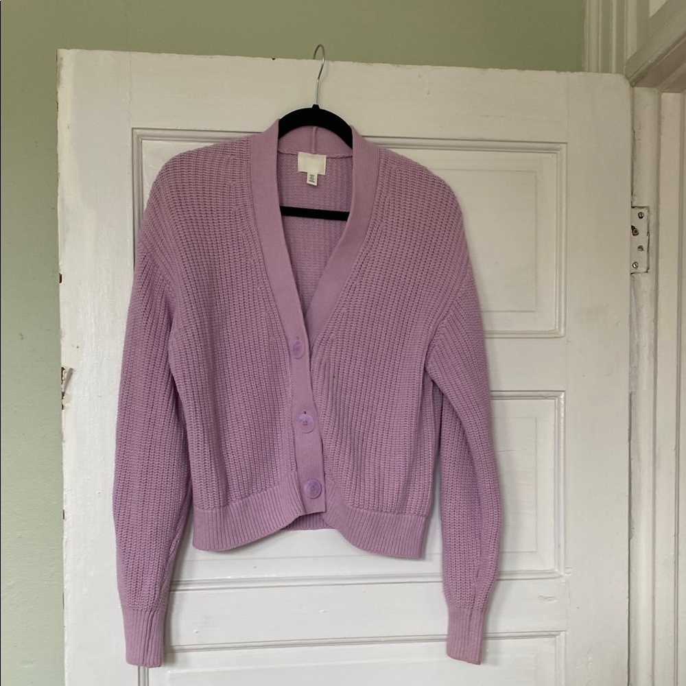 H&M Purple Cardigan Sweater V-Neck Cropped